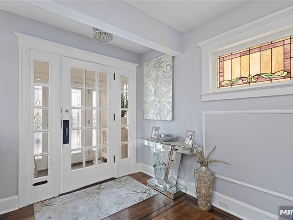 562 Oregon Avenue, Cliffside Park NJ 07010