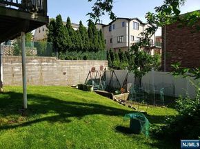 236 E Palisades Boulevard, Palisades Park NJ 07650