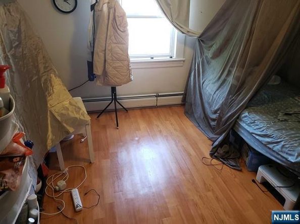 236 E Palisades Boulevard, Palisades Park NJ 07650