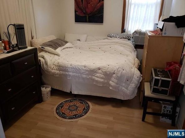 236 E Palisades Boulevard, Palisades Park NJ 07650