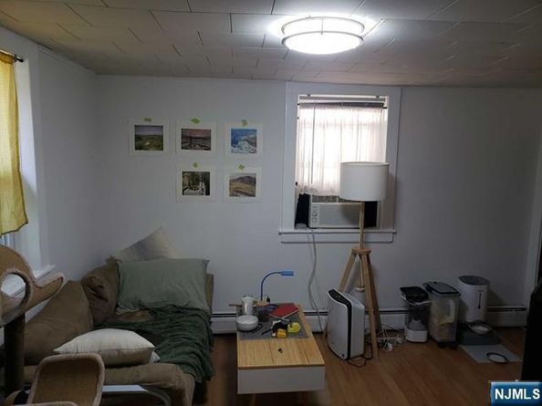 236 E Palisades Boulevard, Palisades Park NJ 07650