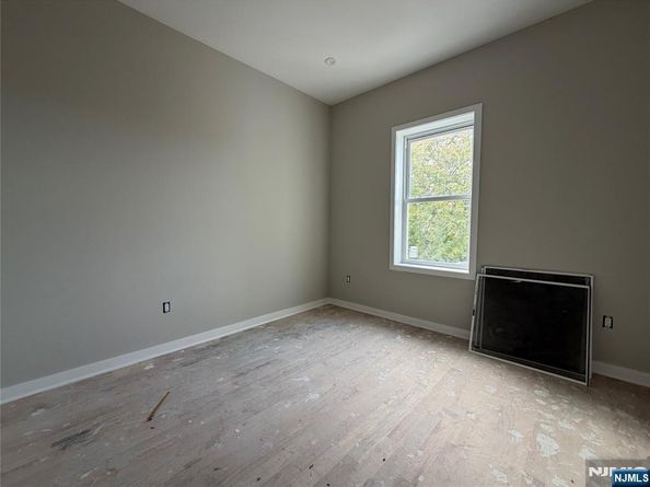 743 Kingsland Avenue, Ridgefield NJ 07657