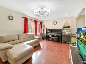 1015 Jassamine Way, Fort Lee NJ 07024