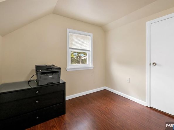 1015 Jassamine Way, Fort Lee NJ 07024