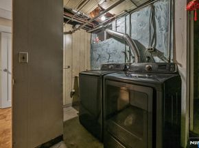 1015 Jassamine Way, Fort Lee NJ 07024