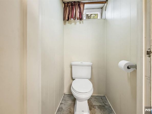 1015 Jassamine Way, Fort Lee NJ 07024