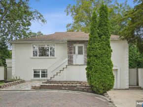 502 Summit Street, Englewood Cliffs NJ 07632