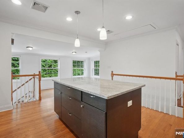 502 Summit Street, Englewood Cliffs NJ 07632
