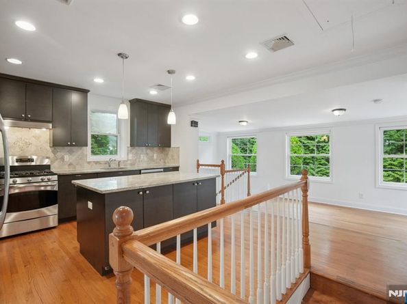 502 Summit Street, Englewood Cliffs NJ 07632