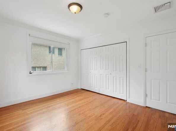 502 Summit Street, Englewood Cliffs NJ 07632