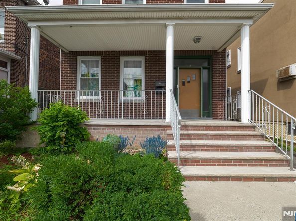 17 Laird Place, Cliffside Park NJ 07010