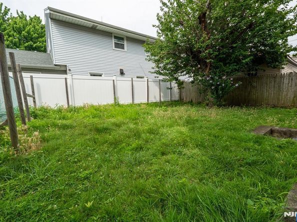 17 Laird Place, Cliffside Park NJ 07010