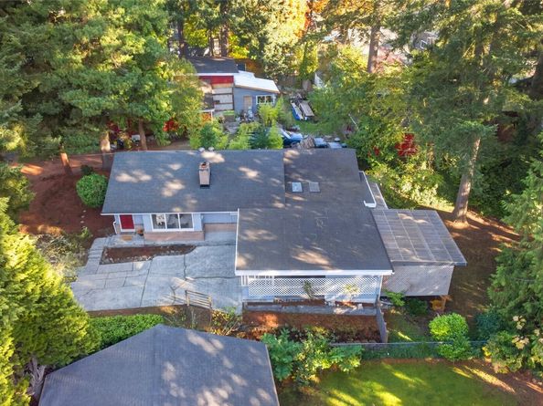 527 N 172nd Street, Shoreline WA 98133