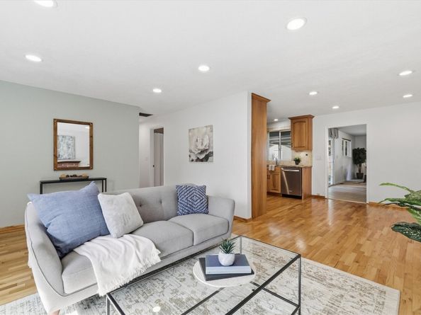 4222 SE 3rd Street, Renton WA 98059