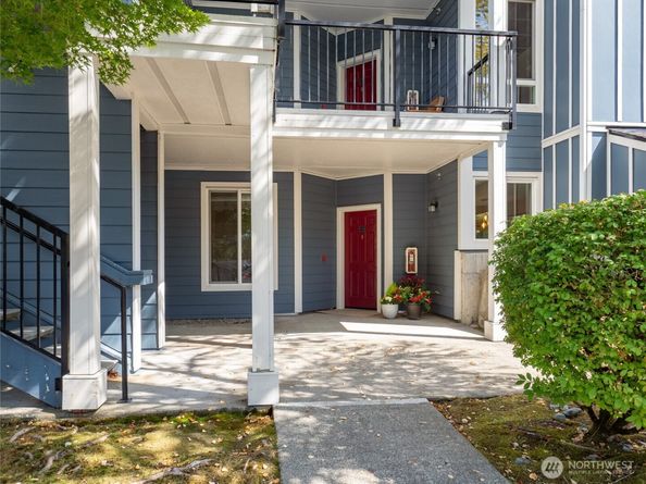 3926 243rd Place SE H102, Bothell WA 98021