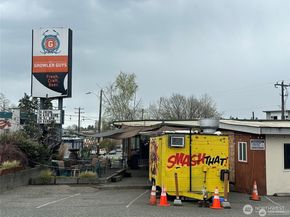 7739 15th Avenue NE C, Seattle WA 98115