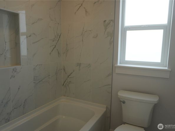 2640 S 146th Street, SeaTac WA 98168