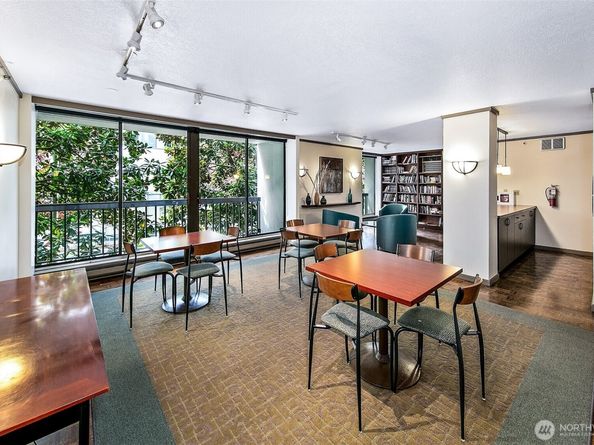 1101 Seneca Street 1301, Seattle WA 98101