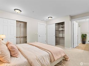 25025 SE Klahanie Boulevard K102, Issaquah WA 98029