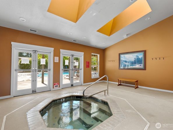 25025 SE Klahanie Boulevard K102, Issaquah WA 98029