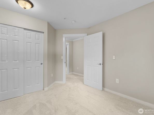 25025 SE Klahanie Boulevard K102, Issaquah WA 98029