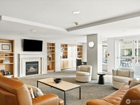 225 4th Avenue B302, Kirkland WA 98033