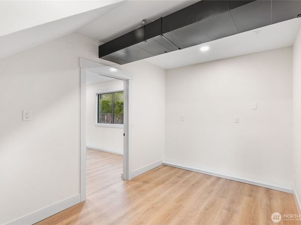 307 S 185th Street, Burien WA 98148