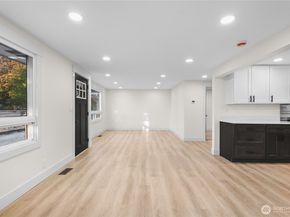 307 S 185th Street, Burien WA 98148