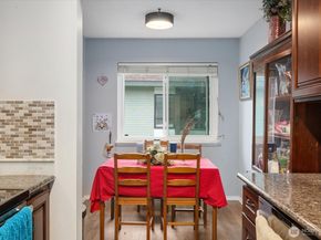 18906 8th Avenue NW 313, Shoreline WA 98177