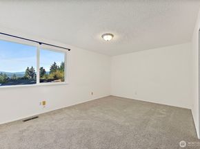 5432 Pineridge Court NE, Bremerton WA 98311