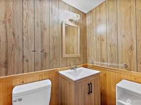 5432 Pineridge Court NE, Bremerton WA 98311