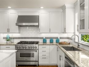 3222 39th Avenue SW, Seattle WA 98116