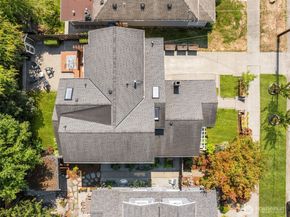 3222 39th Avenue SW, Seattle WA 98116