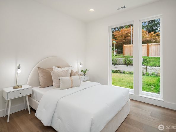 3978 162nd Place SE, Bellevue WA 98006
