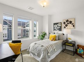 3280 SW Graham Street 601, Seattle WA 98126
