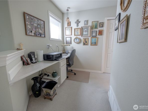 3501 166 Street SW, Lynnwood WA 98037