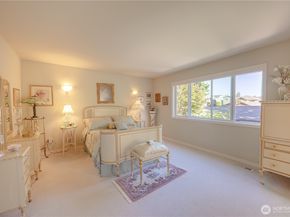 3501 166 Street SW, Lynnwood WA 98037
