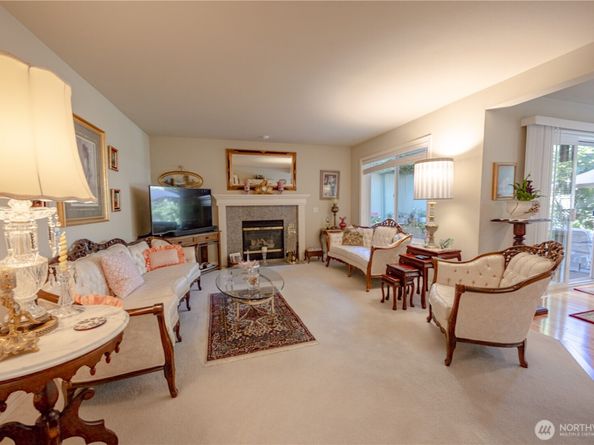 3501 166 Street SW, Lynnwood WA 98037