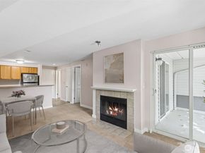 9200 Greenwood Avenue N 107, Seattle WA 98103