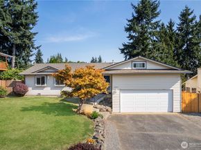 12800 SE 276th Place, Kent WA 98030
