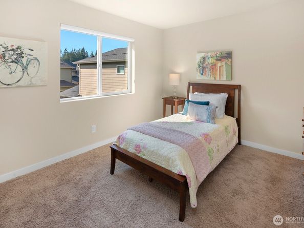 10449 Sheridan Cres NE, Redmond WA 98053