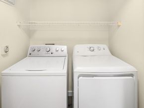 10825 SE 200th Street F103, Kent WA 98031