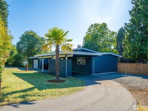 23635 41st Avenue S, Kent WA 98032