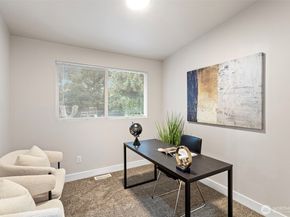 23635 41st Avenue S, Kent WA 98032
