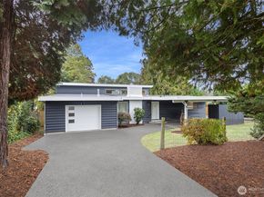 23635 41st Avenue S, Kent WA 98032