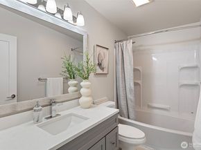 23635 41st Avenue S, Kent WA 98032