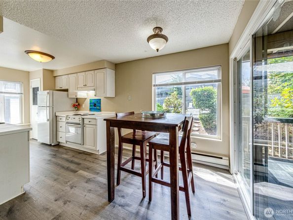 5620 200th Street SW A110, Lynnwood WA 98036