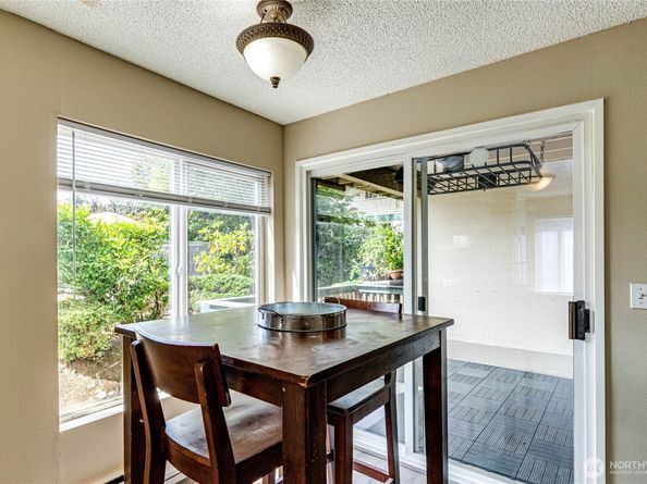 5620 200th Street SW A110, Lynnwood WA 98036