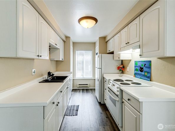 5620 200th Street SW A110, Lynnwood WA 98036
