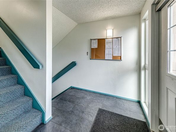 5620 200th Street SW A110, Lynnwood WA 98036